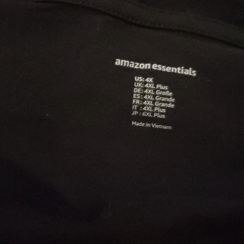 PLUS SIZE Black T-Shirt and Pants  Lounge Set - Picture 5 of 6